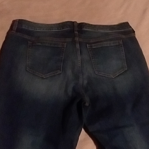 TORRID Skinny Jean's - Picture 3 of 8